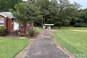 316 E Statesville Ave, Mooresville, NC 28115 - Photo 3
