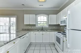 8658 Coralbell Ln, Charlotte, NC 28213 - Photo 11