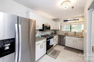 4132 Charlotte Hwy, Lake Wylie, SC 29710 - Photo 11