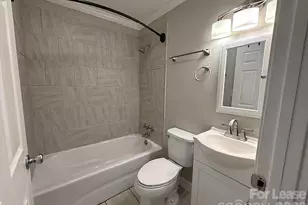 2401 Roslyn Ave, Charlotte, NC 28208 - Photo 11