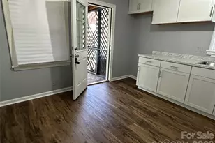 1012 Louise Rd, Winston Salem, NC 27107 - Photo 7