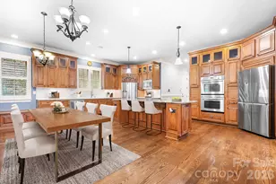 2215 Whiskery Dr, Waxhaw, NC 28173 - Photo 5