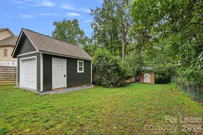 4231 Mantle Court, Charlotte, NC 28205 - Photo 17