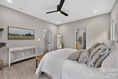 5151 Grafton Drive, Charlotte, NC 28215 - Photo 19