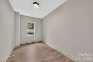 5151 Grafton Dr, Charlotte, NC 28215 - Photo 33