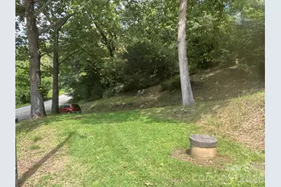 321 Bartlett Road, Weaverville, NC 28787 - Photo 5