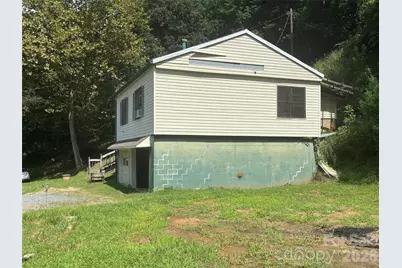 321 Bartlett Road, Weaverville, NC 28787 - Photo 3