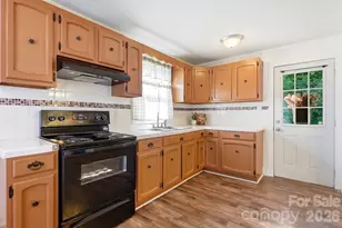 714 Parker St, Albemarle, NC 28001 - Photo 13