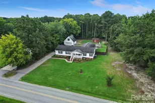 1421 Suttle Rd, Lancaster, SC 29720 - Photo 3