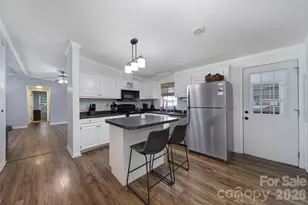 1421 Suttle Rd, Lancaster, SC 29720 - Photo 11