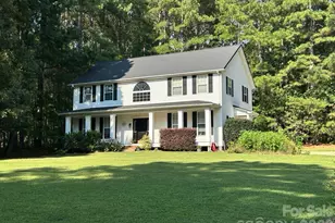 3686 Lake Bluff Dr, Sherrills Ford, NC 28673 - Photo 1