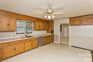 94 Stone Dr, Marion, NC 28752 - Photo 17