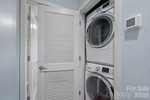 210 N Church St, Charlotte, NC 28202 - Photo 19