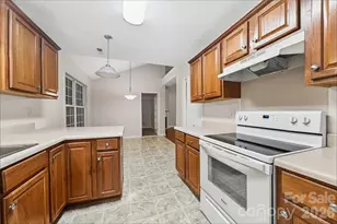 1186 Allison Bluff Trail, Rock Hill, SC 29732 - Photo 5