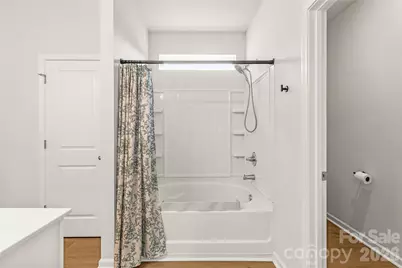 9022 Evercrisp Lane, Charlotte, NC 28215 - Photo 17