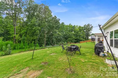 9022 Evercrisp Lane, Charlotte, NC 28215 - Photo 27