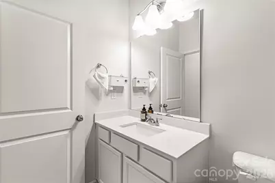 9022 Evercrisp Lane, Charlotte, NC 28215 - Photo 19