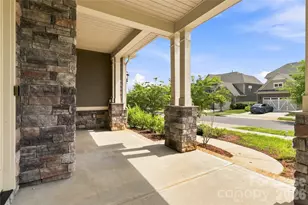 11422 Glanmire Dr, Matthews, NC 28105 - Photo 7
