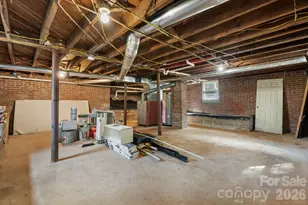 112 10th Ave SE, Hickory, NC 28602 - Photo 15