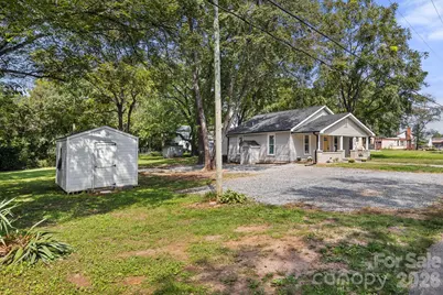 238 37th Street SW, Long View, NC 28602 - Photo 5