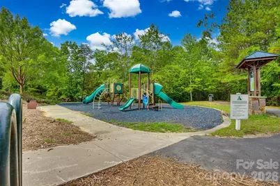 1063 Hunters Run Drive, Tega Cay, SC 29708 - Photo 5