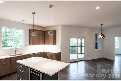 33 Spooks Branch Road, Asheville, NC 28804 - Photo 3