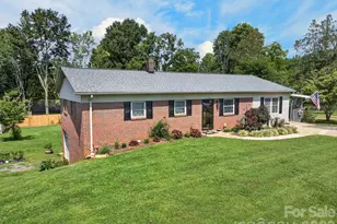 2559 Sweetbriar Cir, Lenoir, NC 28645 - Photo 3
