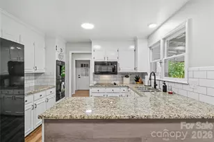 33610 Aaron Rd, Albemarle, NC 28001 - Photo 13