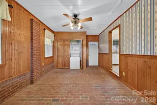 2409 Lucas St, Hendersonville, NC 28791 - Photo 21