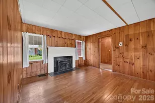 2409 Lucas St, Hendersonville, NC 28791 - Photo 19