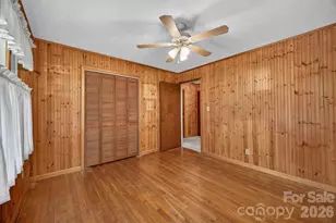 2409 Lucas St, Hendersonville, NC 28791 - Photo 27