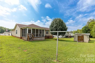 607 Helms Drive, Lowell, NC 28098 - Photo 7