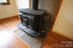 937 Shoal Creek Rd, Balsam Grove, NC 28708 - Photo 5