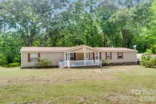 6010 Hightower Rd, Fort Lawn, SC 29714 - Photo 3
