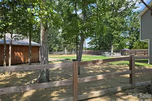 231 St Marks Church Rd, Cherryville, NC 28021 - Photo 3