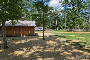 231 St Marks Church Rd, Cherryville, NC 28021 - Photo 7