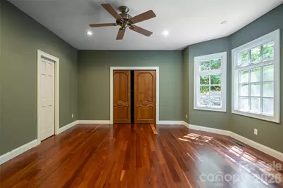 3999 Laurel Park Highway, Hendersonville, NC 28739 - Photo 25