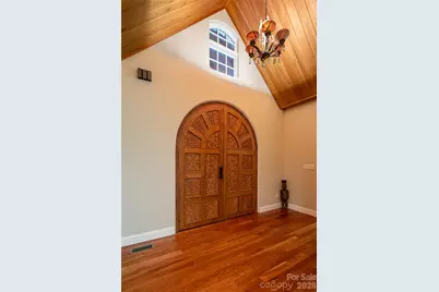 3999 Laurel Park Highway, Hendersonville, NC 28739 - Photo 7