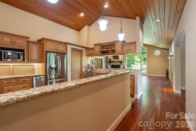 3999 Laurel Park Highway, Hendersonville, NC 28739 - Photo 15