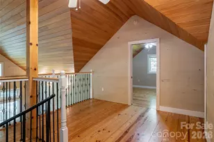 3999 Laurel Park Hwy, Hendersonville, NC 28739 - Photo 37