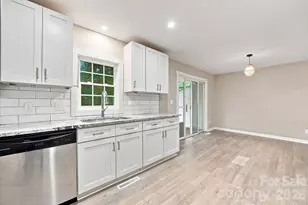 600 Briarcreek Rd, Gastonia, NC 28056 - Photo 13