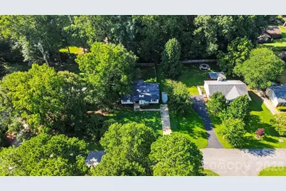 600 Briarcreek Road, Gastonia, NC 28056 - Photo 33