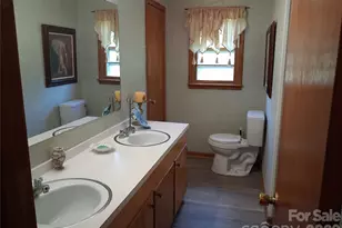 114 Ashworth Cir, Marion, NC 28752 - Photo 11