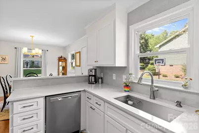 517 Forest Lane, Belmont, NC 28012 - Photo 5
