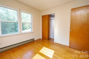 136 Marion St, Marion, NC 28752 - Photo 31