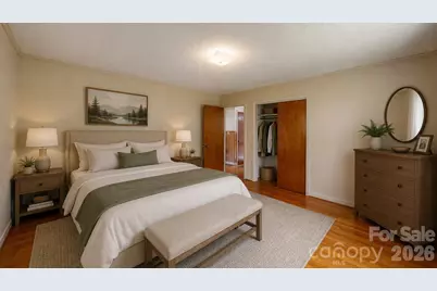 136 Marion Street, Marion, NC 28752 - Photo 9