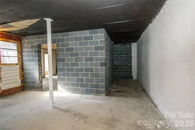 136 Marion Street, Marion, NC 28752 - Photo 39