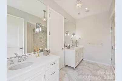 1333 Queens Road #E4, Charlotte, NC 28207 - Photo 35
