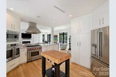 1333 Queens Road #E4, Charlotte, NC 28207 - Photo 25
