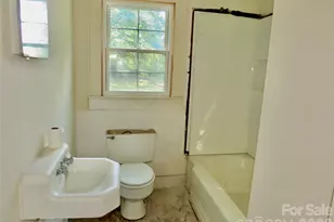 803 W Elm St, Shelby, NC 28150 - Photo 7